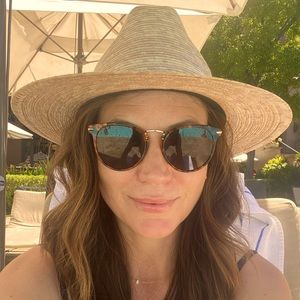 Meet your Posher, Tracy